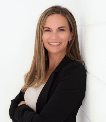 Portrait of Tana Bagley, Sales Agent.